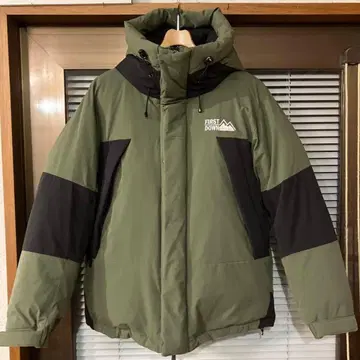 FIRST DOWN [ 시착 정도 거의 새상품 ] 패널 숏 다운