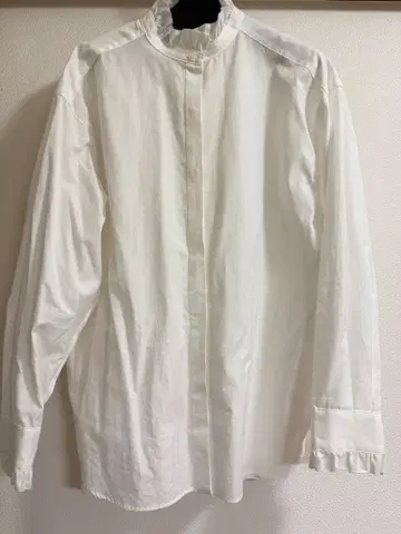 유나이티드 애로우즈 블라우스 화이트 프릴