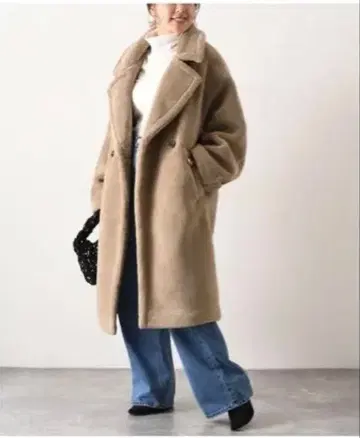 새상품 와이드 체스터 테디 보아 코트