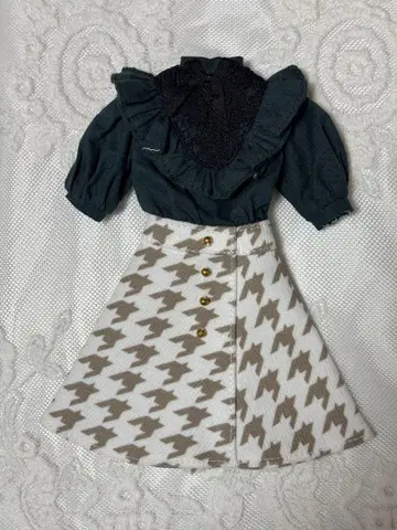 제니짱 리카짱 캐슬 가슴 레이스 원피스 드레스