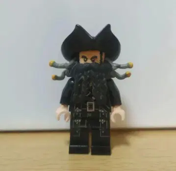 레고 미니 피규어 파이리츠 오브 카리비안 검은 수염