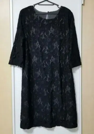 Otto Collection 블랙 레이스 7부 소매 원피스