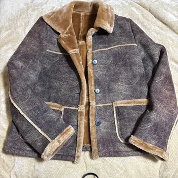 무스탕풍 브라운 자켓