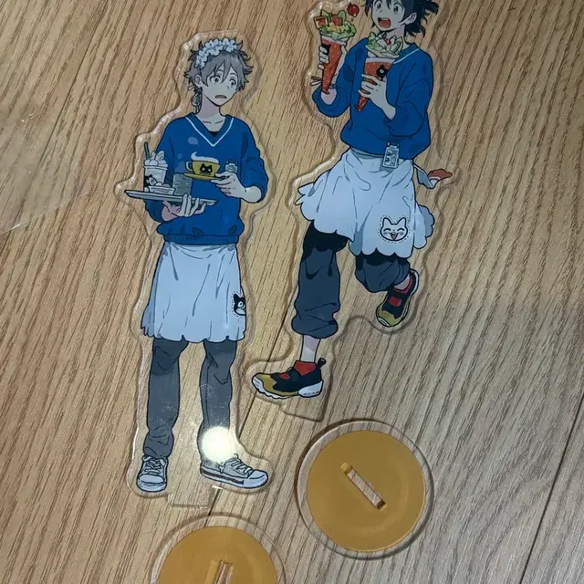 해변의 에트랑제 카페 아크릴 스탠드 일괄 미오 슌