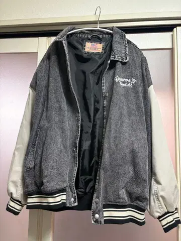 바시티 자켓 그레이 울 합성 피혁