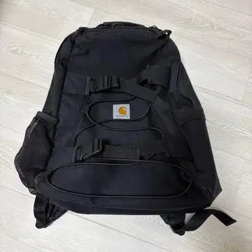 Carhartt 블랙 백팩