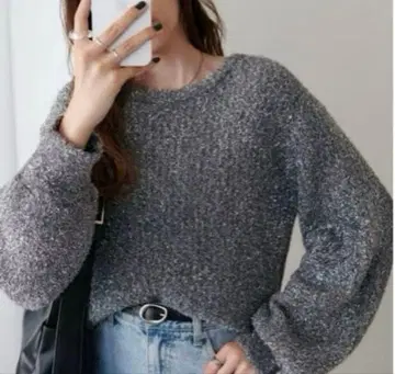 [ DISCOAT ] 라메 페더 얀 크루넥 풀오버 그레이