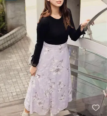 Noela 모노톤 플레어 스커트