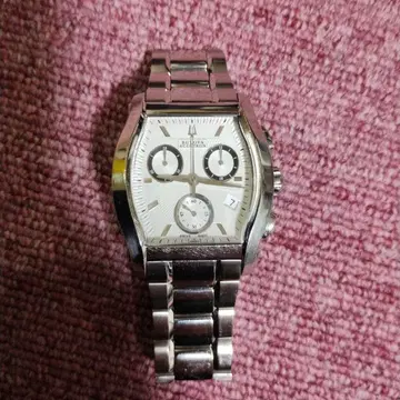 브로바 아큐트론 SWISS MADE