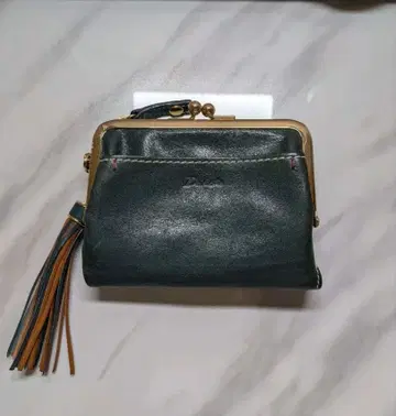 Dakota 다코타 가마구치 접이식 지갑 태슬