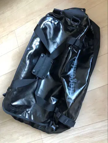 파타고니아 블랙홀 백 55L 블랙