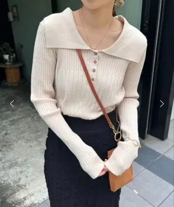 CAPRICIEUX L'EMAGE 랜덤 리브 폴로 니트