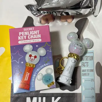 디즈니 스토어 시크릿 키체인 응원봉 화이트 베이맥스