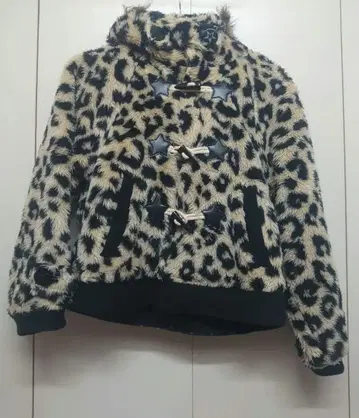 WORLD WIDE LOVE! 레오파드 무늬 아우터