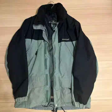 GORETEX 90s montbell 흑은색 택 마운틴 자켓 좋은 배색