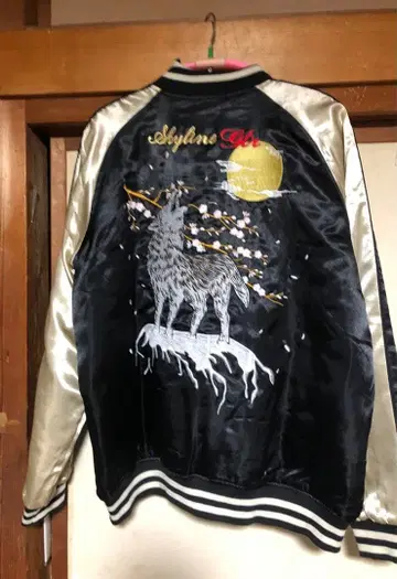 한정판 스카이라인 GT-R 달과 백랑 스카잔 사이즈 XL 미사용품