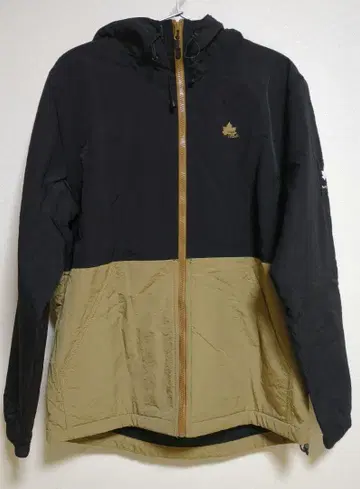 후드 부착 나일론 자켓