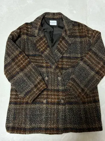 CLASSICAL ELF 부클레 기모 체크 무늬 더블 자켓 코트