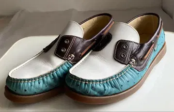 새상품 파라부트 데크 모카신 사이즈 26