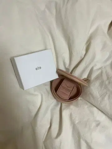 ete 핑크 라운드형 쥬얼리 박스