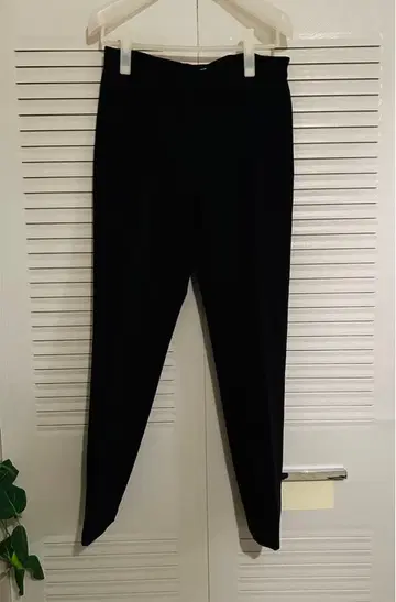 ZARA 택 포함 블랙 팬츠