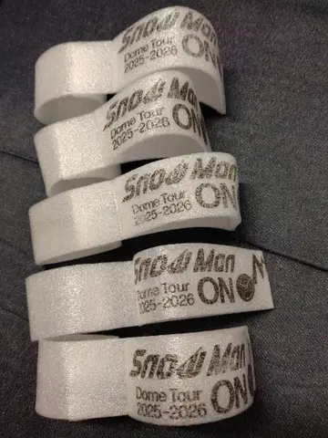 SnowMan 돔 투어 2025-2026 음표 5개