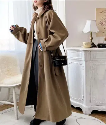 베이지 오버 사이즈 롱 코트 가격 인하 협상 가능!