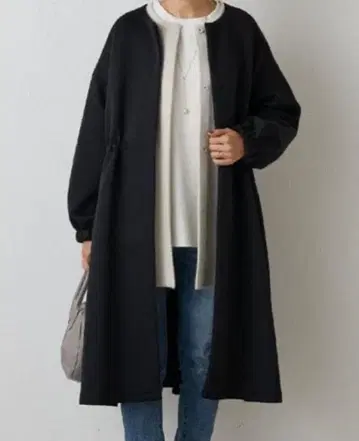 비어즐리 종이상자 개더 코트 블랙