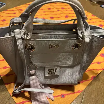 사만사 베가 백