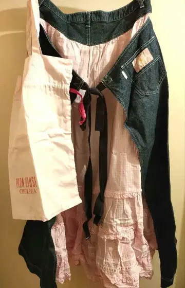 [ PINK HOUSE ] 데님 플레어 스커트 토트백 포함