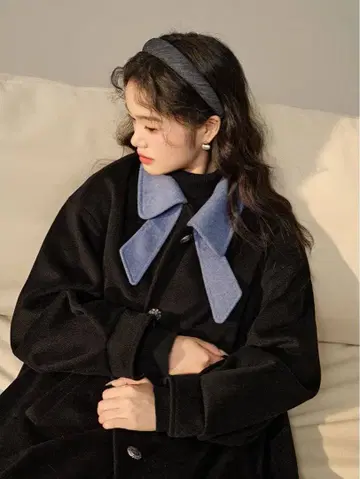 kuose 리본 칼라 보우 칼라 코트 스카이블루 블랙 바이컬러 배색