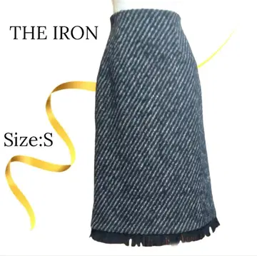 새상품급 THEIRON 롱 스커트 블랙 울