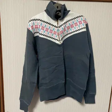 쿠시맨 Cushman 눈꽃 패턴 하프 지퍼 맨투맨 m 사이즈