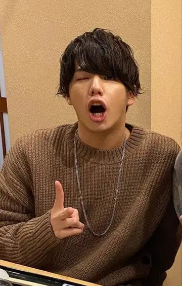 마이파스 Hiro 착용 니트