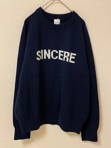 택 포함 새상품 미사용 래글런 로고 니트 풀오버 네이비