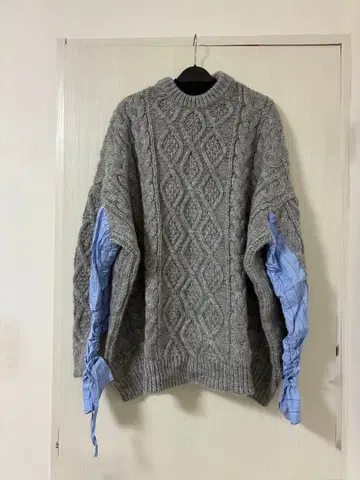 MAYC 케이블 니트