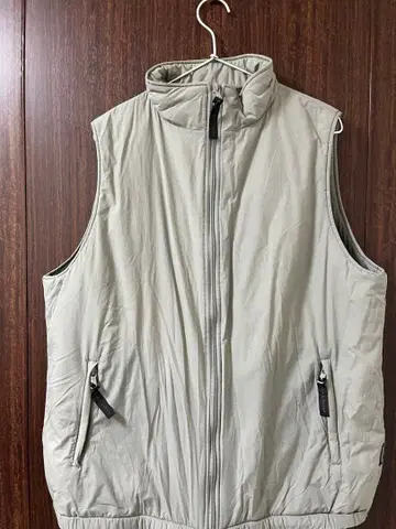 Wild things 다운 베스트