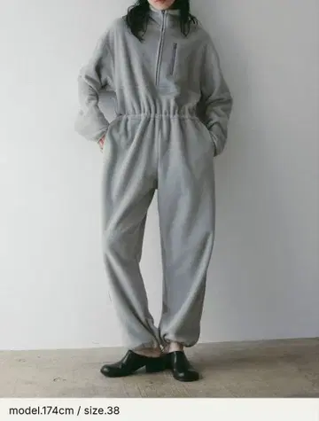 anuke 플리스 하프 지퍼 콤비네존 38