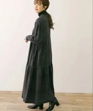 Sony Label 인비저블 체크 원피스 어반 리서치