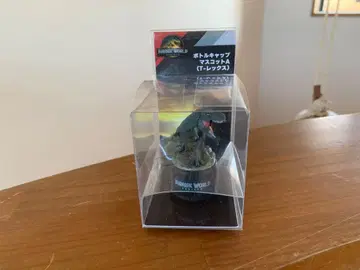 영화 쥬라기 월드 부활의 대지 병뚜껑 T-렉스