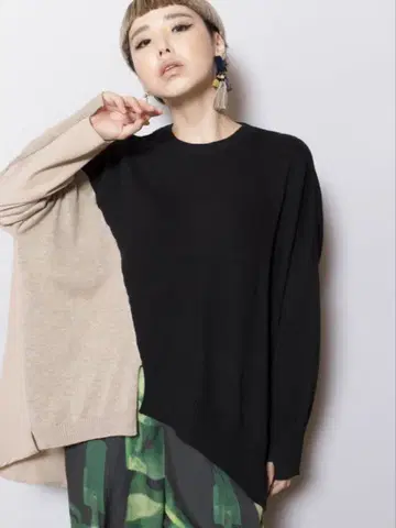 osmosis 배색 절개 니트 풀오버