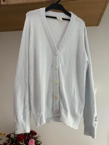 젤라또피케 라이트 블루 가디건 긴팔 복슬복슬