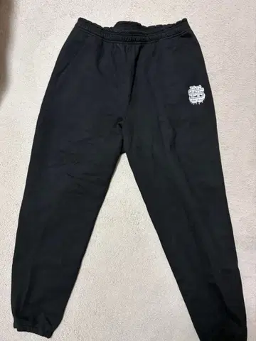 SEE SEE x S.F.C 와이드 스웨트 팬츠 [ BLACK ]