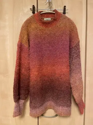 웜 컬러 니트 스웨터 모찌후와 빨간색