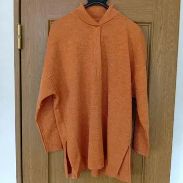 AltModer 오렌지 하이넥 니트 모 100%