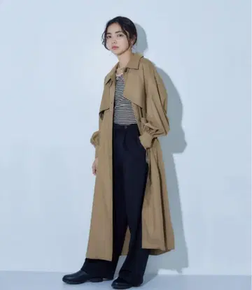 [ 새상품 ] ECRIRE 스탠드 카라 대응 트윌 오버 사이즈 트렌치코트