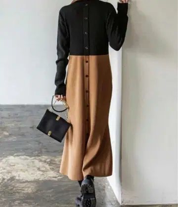 미사용 새상품 NOBLE 컬러 블록 니트 원피스