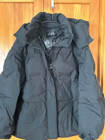 자라 후드 부착 자켓