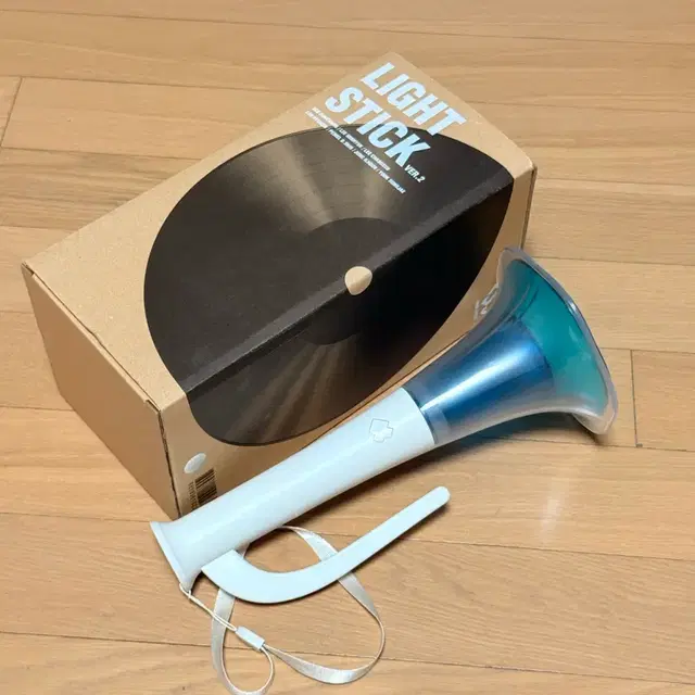 비투비 응원봉 (나팔봉)