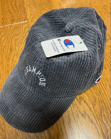 [ 미사용 새상품 택 포함 ] champion 캡